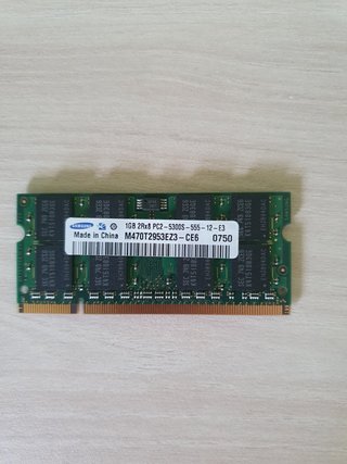 Memoria RAM Portátil Samsung 1GB DDR2 667MHz