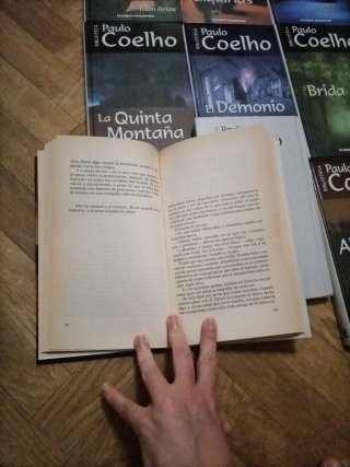 Biblioteca Paulo Coelho