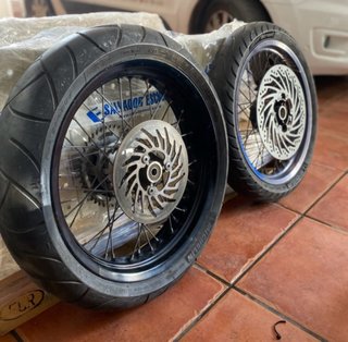 Ruedas SM 17