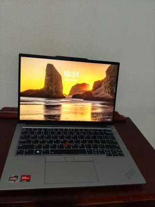 ThinkPad Ryzen 7 7730U 16GB RAM 256GB SSD