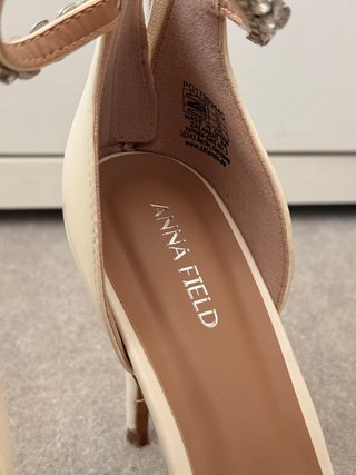 Zapatos de tacón beige mujer talla 39