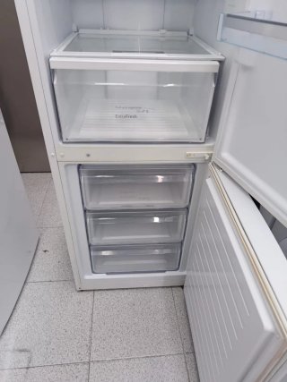 ☆NEVERA MARCA BOSCH COMBI NOFROST A++☆