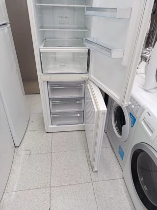 ☆NEVERA MARCA BOSCH COMBI NOFROST A++☆