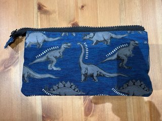 Mochila y estuche dinosaurios