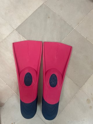 Aletas de natación rosas y azules talla 37