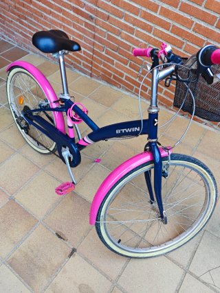Bicicleta BTwin 24 azul y rosa