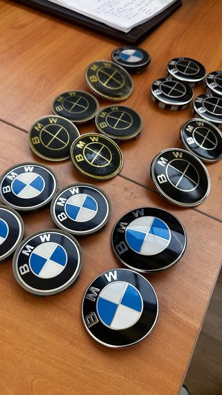 Emblemas BMW tapas llantas bujes capo maletero