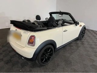 MINI Cooper 2010