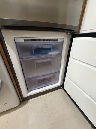 Frigorífico Combi Zanussi ZRB934NX