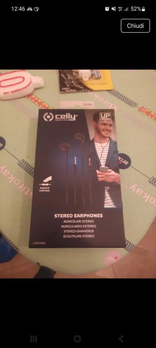 Celly Stereo Earphones UP600BK