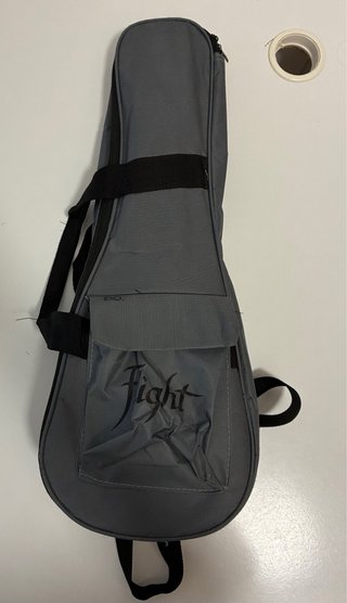 Ukelele soprano Flight con funda