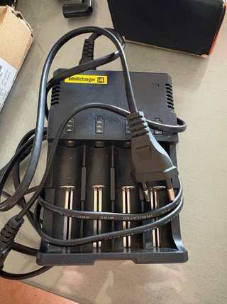 Pack varios productos electrónicos y otros regalos