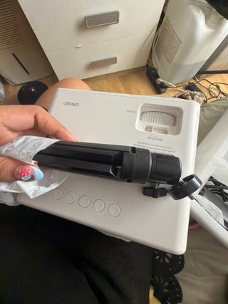 Mini proyector LED IZEKER YG300