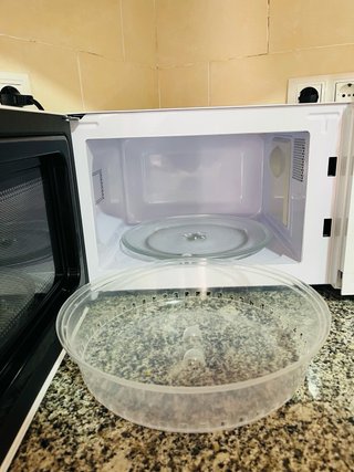 Microondas Blanco Simply 20l