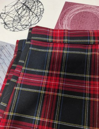 Pantalón cuadros Bershka Talla S