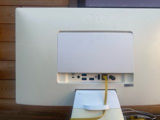 LG All in One 22 Celeron 4GB RAM 500GB HDD