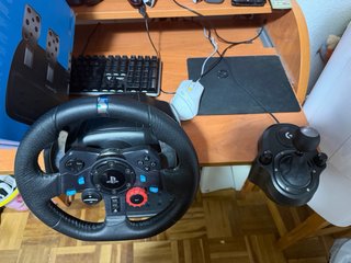 Volante Logitech PS4 PS5 con Pedales y Palanca