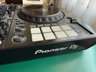 Controladora Pioneer DDJ-1000 SIN APENAS USO
