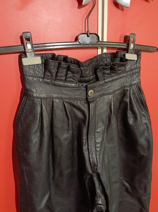Pantaloni in vera pelle vita alta