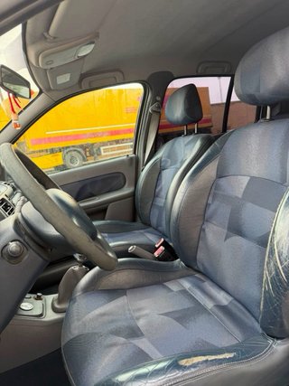 Renault Clio 2003