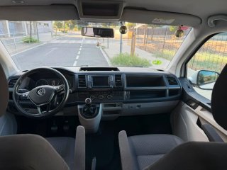 Volkswagen Caravelle 2016