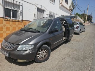 crysler grand voyager 2003