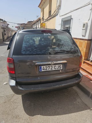 crysler grand voyager 2003