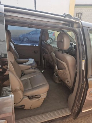 crysler grand voyager 2003