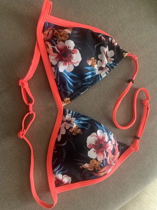 Bikini Protest  + Braguita de bikini, T 164/ 14y