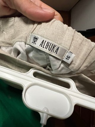 Pantalón corto de lino