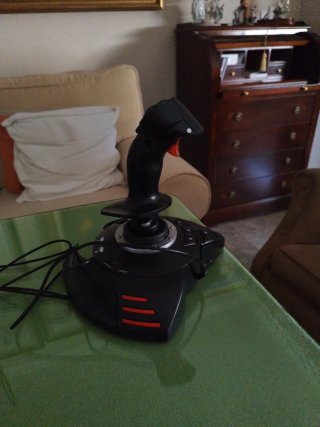 Thrustmaster T.Flight Stick X PC & PS3