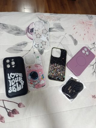 Fundas iPhone 15 Pro (Varias)