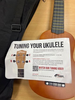 Ukelele soprano natural + funda