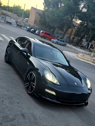 Porsche Panamera 2012