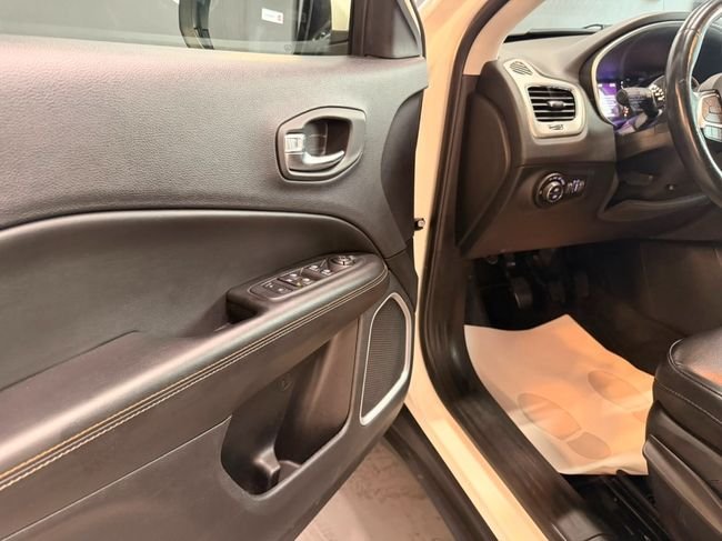 Jeep Compass 2018, foto 15