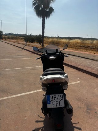 Gilera Nexus 250 Maxi Scooter