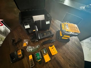 Dewalt XR laser DCE079D1G