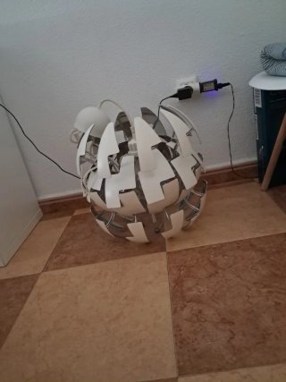 Lámparaesférica Ikea