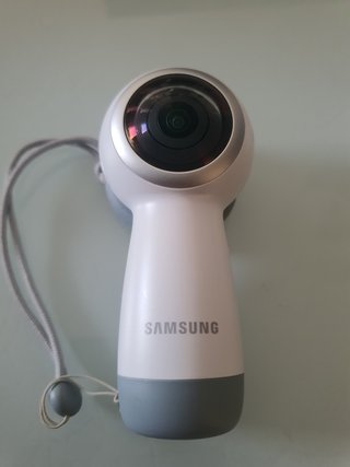 Cámara Samsung Gear 360 (2017)