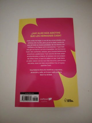Estuche Perfectos Mentirosos