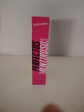 Estuche Perfectos Mentirosos