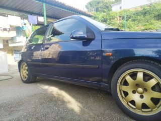 Renault Clio 1993