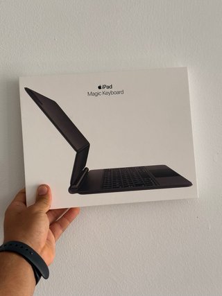 iPad Air 5 M1 256GB 5G + Magic Keyboard Apple