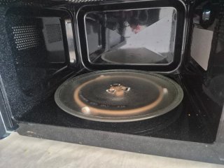 Pack Microondas y tostadora con regalo cafetera