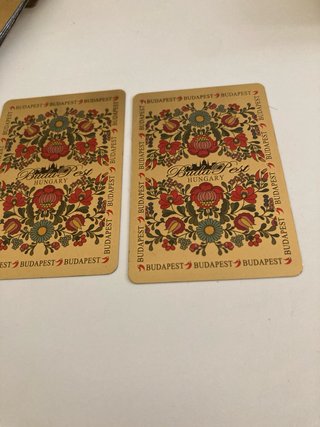 Cartas de póker doradas Budapest - Certificado