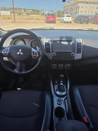 Mitsubishi Outlander 2012 7 plazas