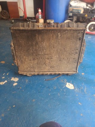 Radiador Mitsubishi Montero MK1