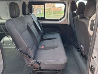 RENAULT trafic