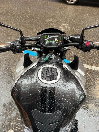 Kawasaki Z900 2023 A2 Impecable. 10.000km