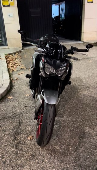 Kawasaki Z900 2023 A2 Impecable. 10.000km